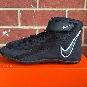 Nike Speedsweep 8 GS Black White Youth New Wrestling Shoes